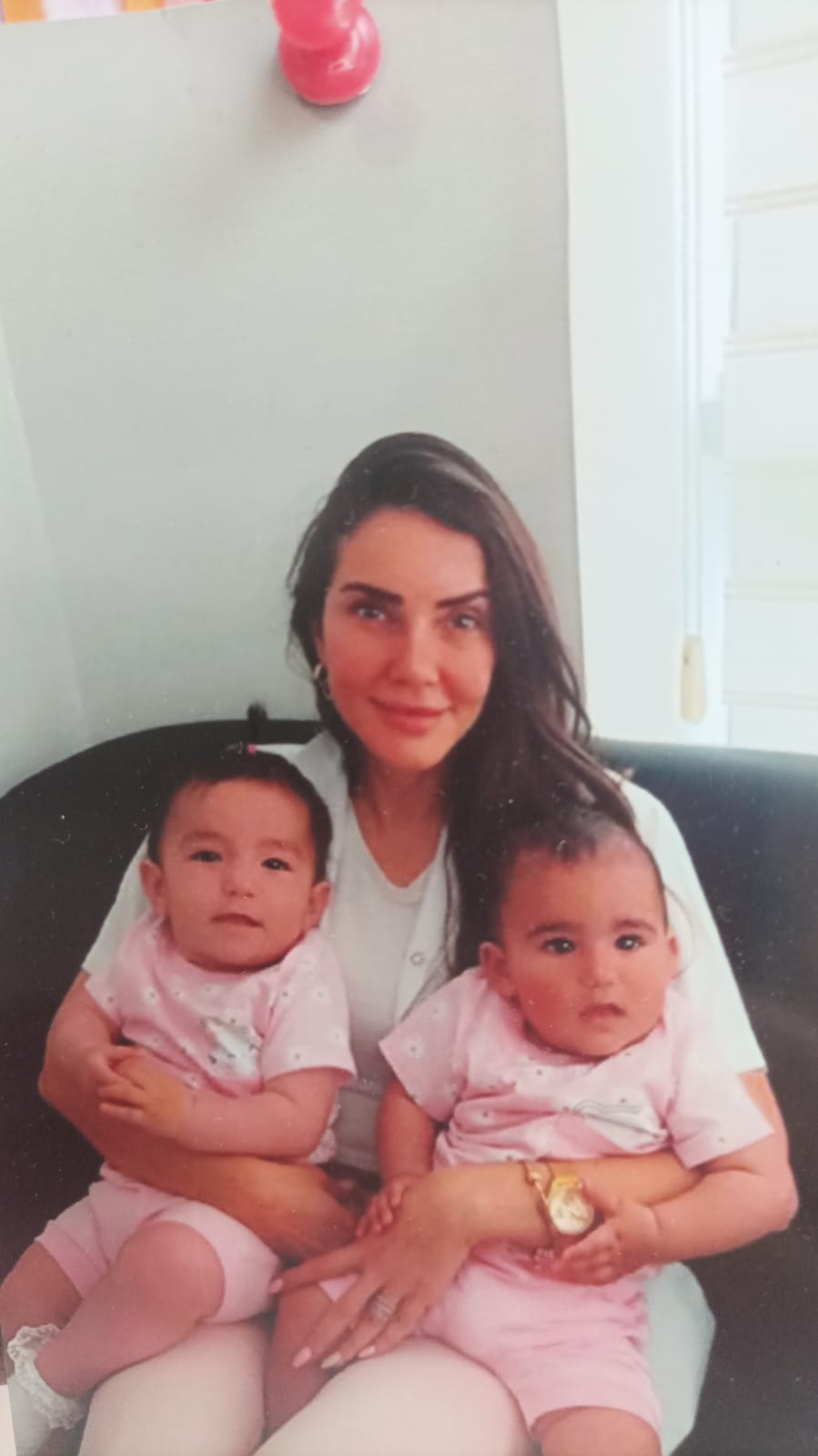 Mutlu aile portresi 4 — tüp bebek başarı hikâyesi — Kıbrıs Tüp Bebek Merkezi